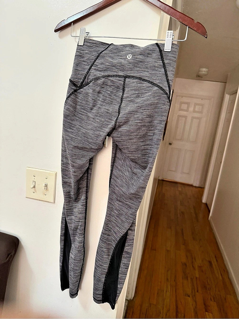 Lululemon Wunder Under Hi-Rise 7/8 Tight (Full-On Luxtreme 25") Gray & Black